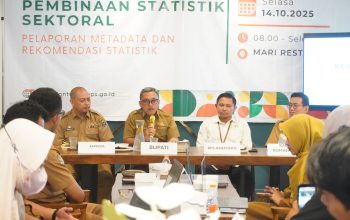 Bupati Jeneponto H. Paris Yasir Buka kegiatan Pembinaan Statistik Sektoral dan Pengisian Romantik