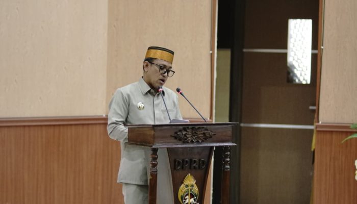 Rapat Paripurna Tingkat I DPRD Jeneponto: Penyerahan Rancangan KUA-PPAS APBD 2026